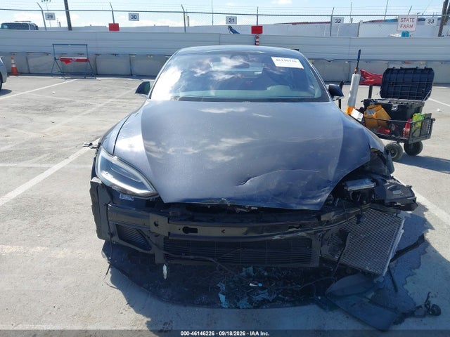 5YJSA1E28KF345769 Tesla Model S 100d/75d/long Range/standard Range