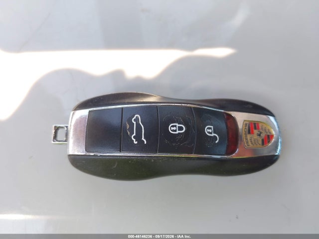 46146236 :رقم المزاد ، WP1AF2A28ELA31130 vin ، 2014 Porsche Cayenne Diesel مزاد بيع