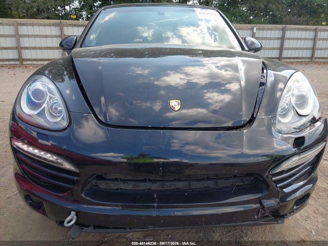 46146236 :رقم المزاد ، WP1AF2A28ELA31130 vin ، 2014 Porsche Cayenne Diesel مزاد بيع