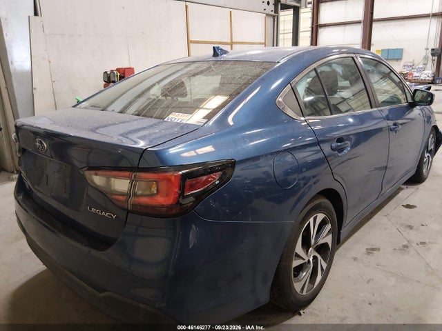 Subaru Legacy Premium 2022 4S3BWAD68N3028369 Image 4