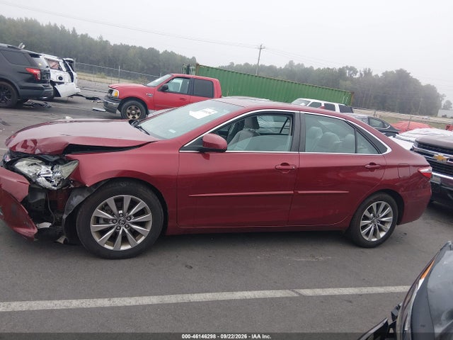 46146298 :رقم المزاد ، 4T1BF1FK8GU601676 vin ، 2016 Toyota Camry Xle مزاد بيع