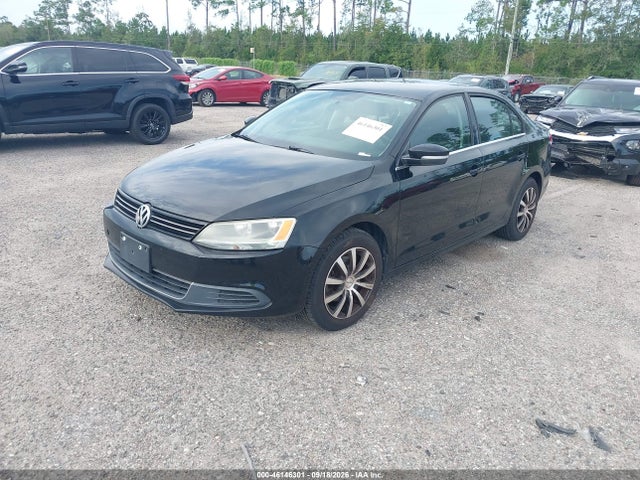 2013 Volkswagen Jetta 2.5l Se მანქანა იყიდება აუქციონზე, vin: 3VWDP7AJ1DM418631, აუქციონის ნომერი: 46146301