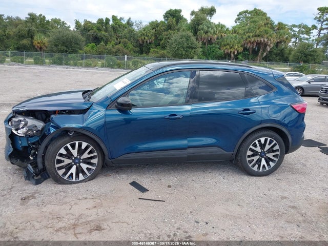 2020 Ford Escape Se Sport Hybrid მანქანა იყიდება აუქციონზე, vin: 1FMCU0BZ7LUB38690, აუქციონის ნომერი: 46146307