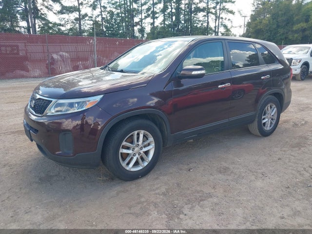 KIA SORENTO LX 2014 5XYKT4A64EG425295 Image 2