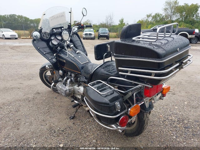 46146354 :رقم المزاد ، SC0205BA116939 vin ، 1981 Honda Gold Wing مزاد بيع
