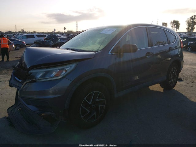Honda CR-V SE 2016 2HKRM3H45GH537092 Image 2