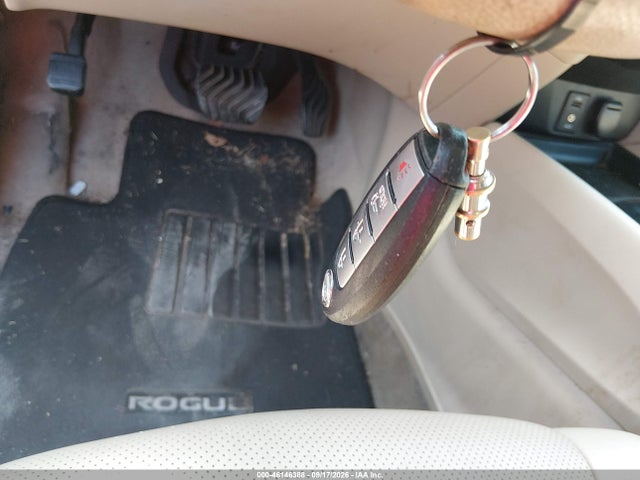 46146388 :رقم المزاد ، 5N1AT2MT6FC916888 vin ، 2015 Nissan Rogue Sl مزاد بيع