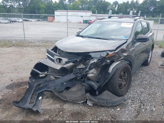 JTMBFREV8FD139956 Toyota RAV4 LE