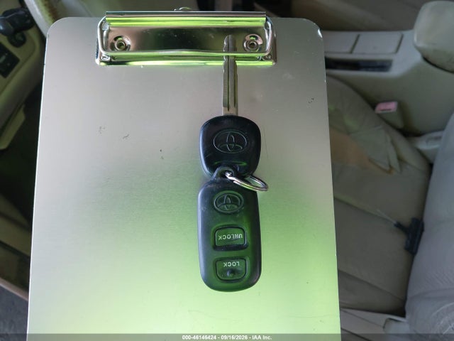 46146424 :رقم المزاد ، 2T1CF22P8XC230743 vin ، 1999 Toyota Camry Solara Sle مزاد بيع
