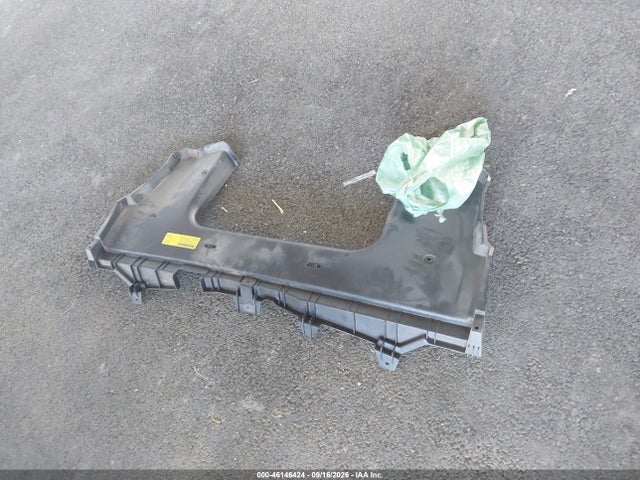 46146424 :رقم المزاد ، 2T1CF22P8XC230743 vin ، 1999 Toyota Camry Solara Sle مزاد بيع