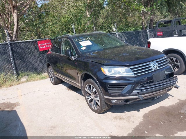 46146432 :رقم المزاد ، WVGRF7BP3HD003922 vin ، 2017 Volkswagen Touareg V6 Wolfsburg Edition مزاد بيع