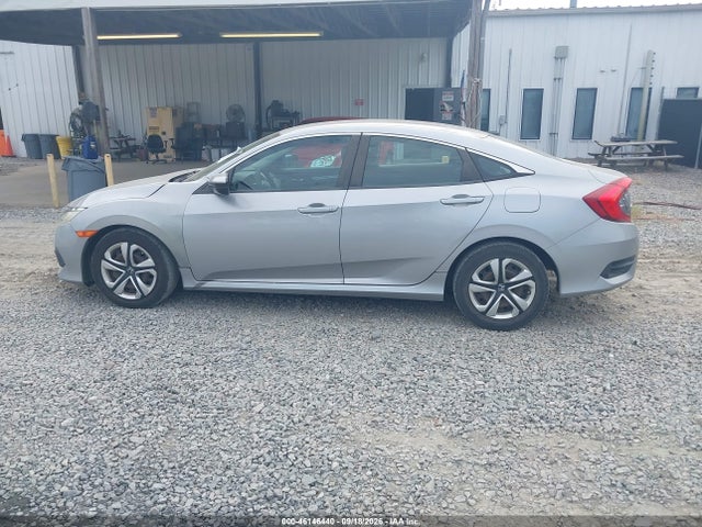 Aukcja sprzedaży 2017 Honda Civic Lx, vin: 19XFC2F51HE077320, numer aukcji: 46146440
