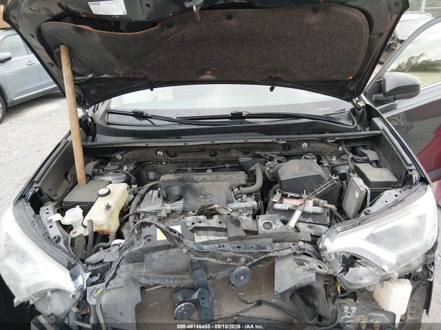 2017 Toyota Rav4 Le მანქანა იყიდება აუქციონზე, vin: JTMBFREV0HJ136912, აუქციონის ნომერი: 46146453