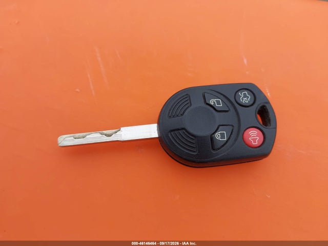 1FADP3K21GL253968 Ford FOCUS SE
