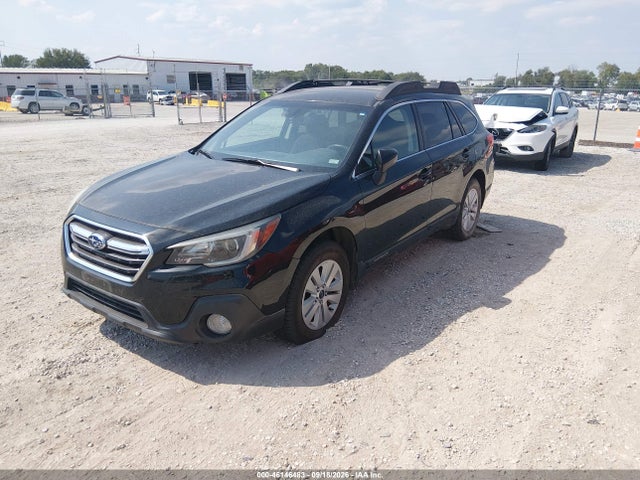 Subaru Outback 2.5i Premium 2018 4S4BSAFC2J3368508 Image 2
