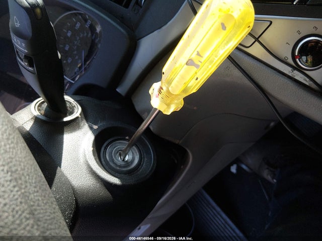 KMHD74LF5HU084515 Hyundai ELANTRA SE