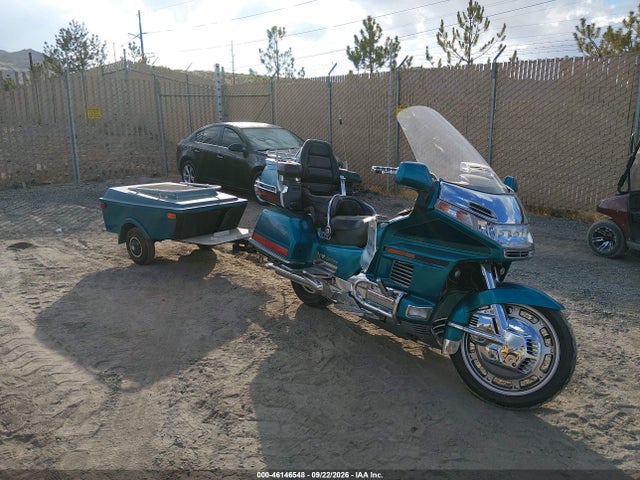 46146548 :رقم المزاد ، 1HFSC2247NA400124 vin ، 1992 Honda Gl1500 Se مزاد بيع