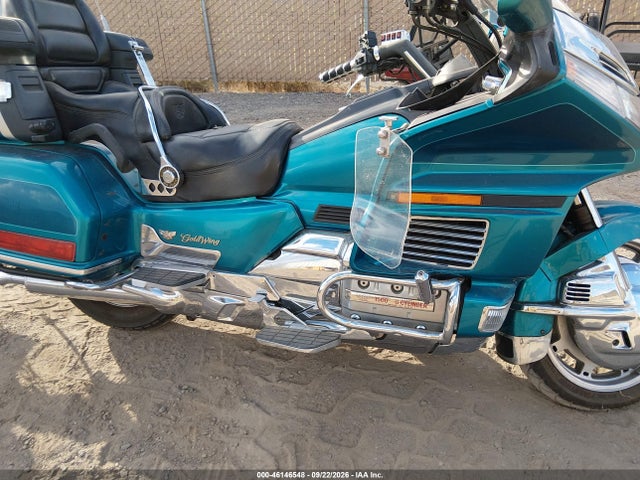46146548 :رقم المزاد ، 1HFSC2247NA400124 vin ، 1992 Honda Gl1500 Se مزاد بيع
