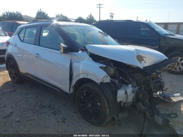 46146556 :رقم المزاد ، 3N1CP5DV6ML541318 vin ، 2021 Nissan Kicks Sr Xtronic Cvt مزاد بيع