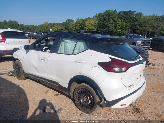 46146556 :رقم المزاد ، 3N1CP5DV6ML541318 vin ، 2021 Nissan Kicks Sr Xtronic Cvt مزاد بيع
