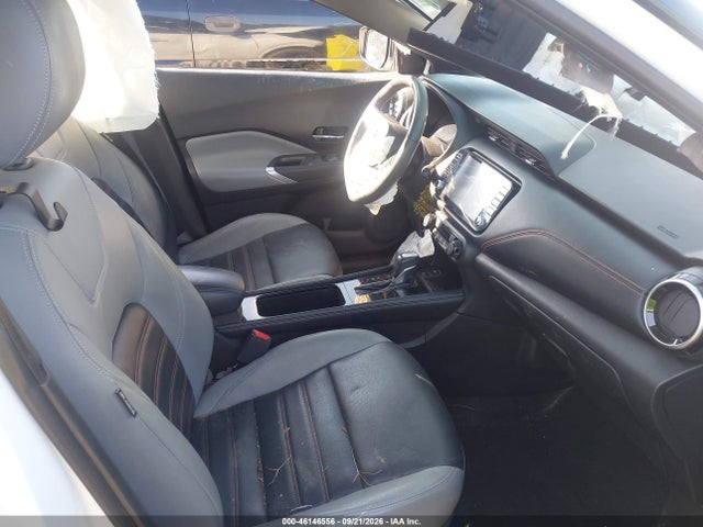 46146556 :رقم المزاد ، 3N1CP5DV6ML541318 vin ، 2021 Nissan Kicks Sr Xtronic Cvt مزاد بيع