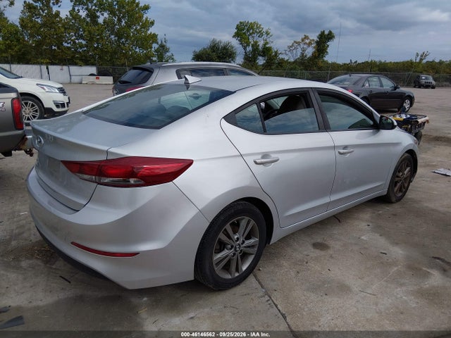 Продажа на аукционе авто 2018 Hyundai Elantra Sel, vin: 5NPD84LF4JH294489, номер лота: 46146562