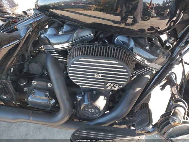46146564 :رقم المزاد ، 1HD1KVP13PB601474 vin ، 2023 Harley-davidson Flhrxs مزاد بيع