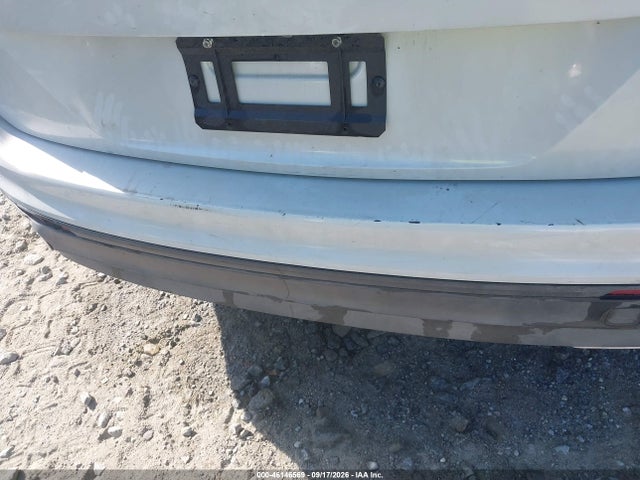 Продажа на аукционе авто 2018 Volkswagen Tiguan 2.0t S, vin: 3VV1B7AX4JM095195, номер лота: 46146569