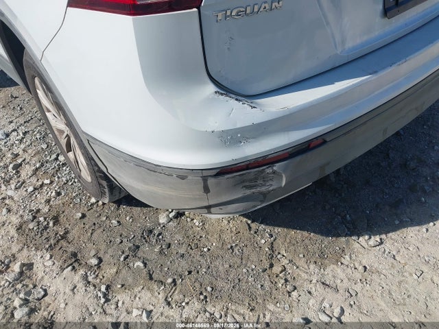 Продажа на аукционе авто 2018 Volkswagen Tiguan 2.0t S, vin: 3VV1B7AX4JM095195, номер лота: 46146569