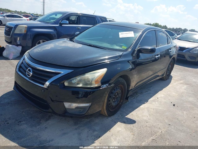 2015 Nissan Altima 2.5 S მანქანა იყიდება აუქციონზე, vin: 1N4AL3APXFC186006, აუქციონის ნომერი: 46146692