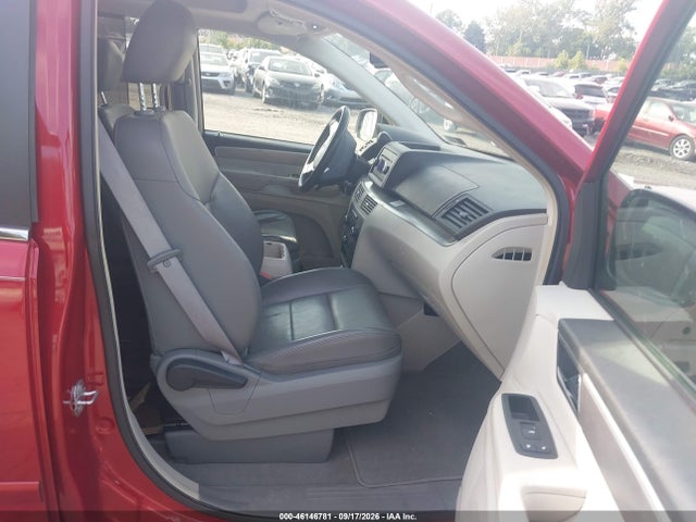 2009 Volkswagen Routan Sel მანქანა იყიდება აუქციონზე, vin: 2V8HW54X29R541337, აუქციონის ნომერი: 46146781
