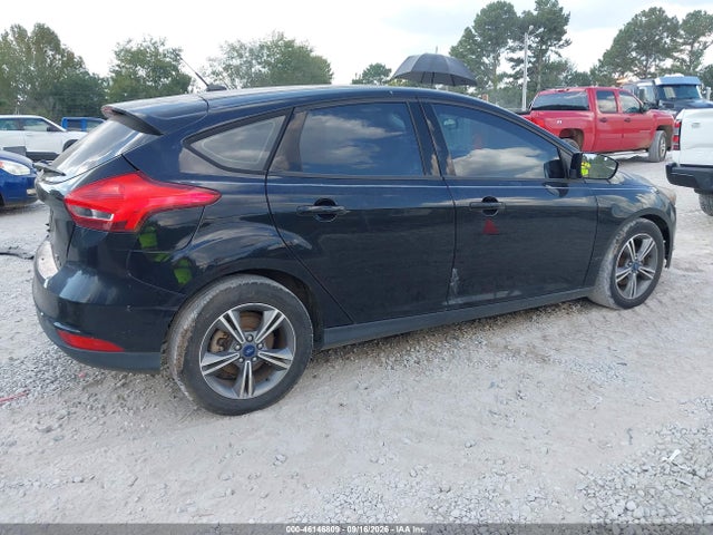 Ford FOCUS SE 2016 1FADP3KE9GL401861 Image 4