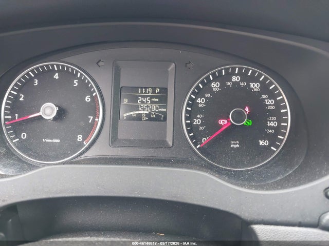 2014 Volkswagen Jetta 1.8t Se მანქანა იყიდება აუქციონზე, vin: 3VWD07AJXEM400201, აუქციონის ნომერი: 46146817
