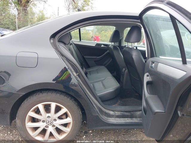 2014 Volkswagen Jetta 1.8t Se მანქანა იყიდება აუქციონზე, vin: 3VWD07AJXEM400201, აუქციონის ნომერი: 46146817
