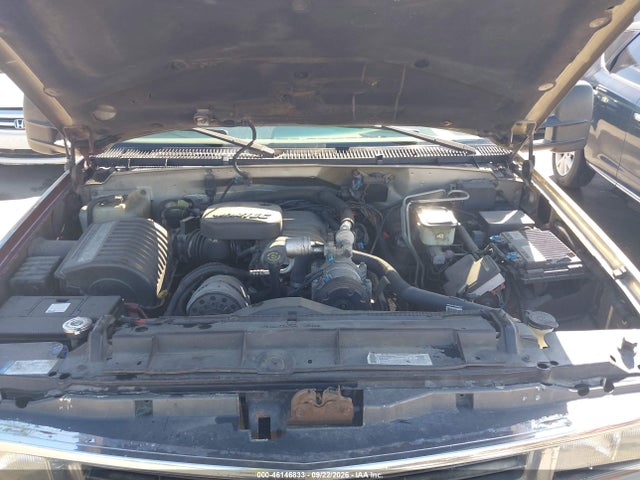 2000 Chevrolet K3500 მანქანა იყიდება აუქციონზე, vin: 1GCHK33J9YF444621, აუქციონის ნომერი: 46146833