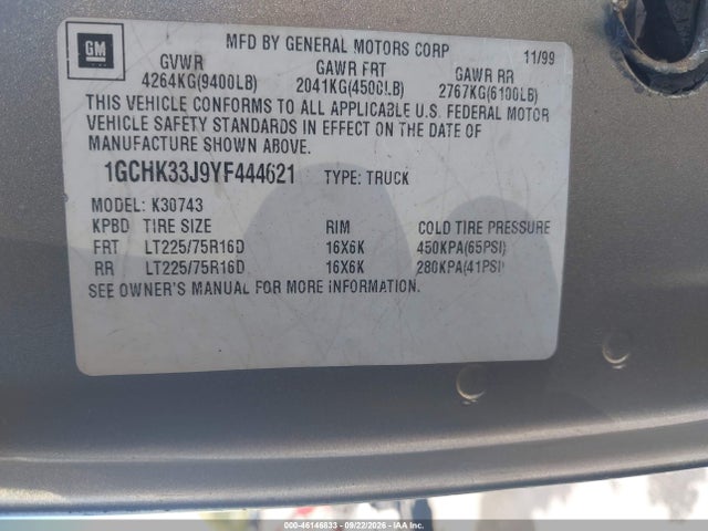 2000 Chevrolet K3500 მანქანა იყიდება აუქციონზე, vin: 1GCHK33J9YF444621, აუქციონის ნომერი: 46146833