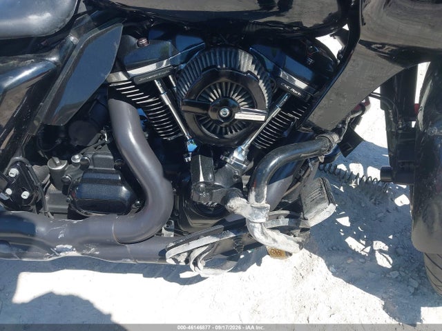 Harley-Davidson FLTRXS 2019 1HD1KTP15KB656795 Image 8