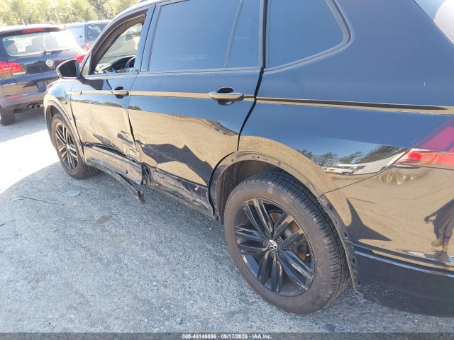 Aukcja sprzedaży 2022 Volkswagen Tiguan 2.0t Se R-line Black, vin: 3VV8B7AX3NM069630, numer aukcji: 46146896