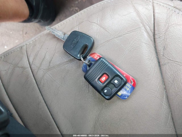 46146950 :رقم المزاد ، 1FMPU18L0XLB77451 vin ، 1999 Ford Expedition Eddie Bauer/xlt مزاد بيع
