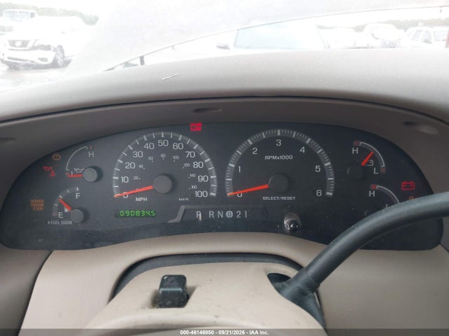 46146950 :رقم المزاد ، 1FMPU18L0XLB77451 vin ، 1999 Ford Expedition Eddie Bauer/xlt مزاد بيع