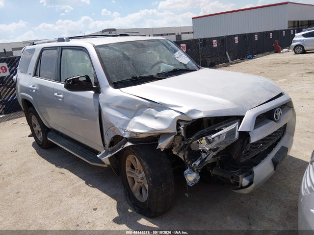 46146976 :رقم المزاد ، JTEZU5JR0K5205678 vin ، 2019 Toyota 4runner Sr5 مزاد بيع