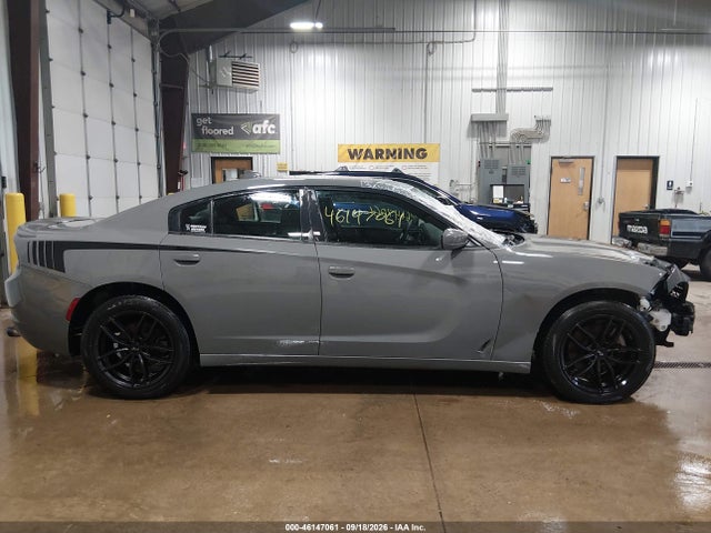 2C3CDXJG4HH582203 Dodge Charger Sxt Awd