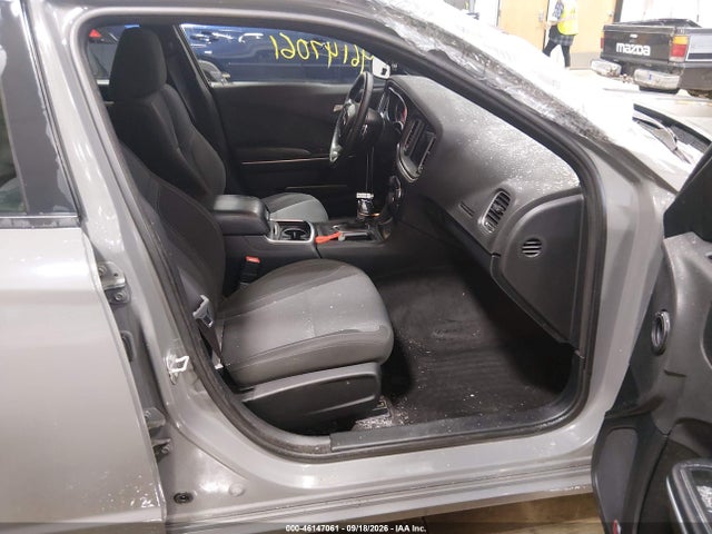 2C3CDXJG4HH582203 Dodge Charger Sxt Awd