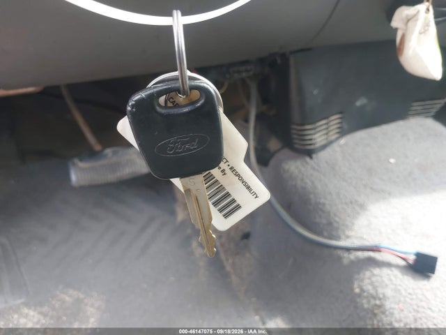 46147075 :رقم المزاد ، 1FTRX18L83NA07826 vin ، 2003 Ford F-150 Lariat/xl/xlt مزاد بيع