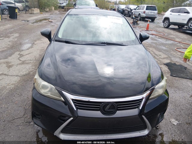 Lexus CT 200H 2015 JTHKD5BH6F2250416 Image 12