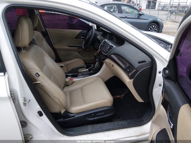 Продажа на аукционе авто 2016 Honda Accord Ex-l, vin: 1HGCR2F86GA017077, номер лота: 46147095