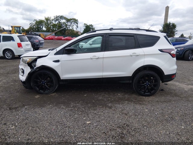 46147141 :رقم المزاد ، 1FMCU9GD9HUD80731 vin ، 2017 Ford Escape Se مزاد بيع