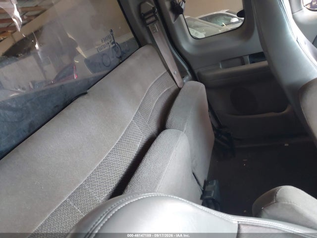 46147189 :رقم المزاد ، 1FTZX072X1KF39631 vin ، 2001 Ford F-150 Xl/xlt مزاد بيع