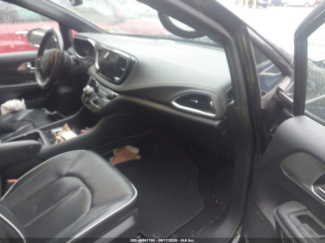 Продажа на аукционе авто 2021 Chrysler Pacifica Hybrid Limited, vin: 2C4RC1S7XMR586541, номер лота: 46147195