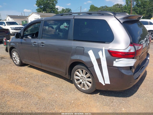 46147279 :رقم المزاد ، 5TDDZ3DC6HS179702 vin ، 2017 Toyota Sienna Xle 7 Passenger مزاد بيع
